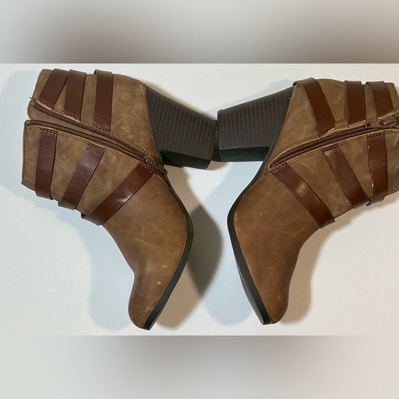 NEW WITHOUT TAGS FADED GLORY BROWN LEATHER ANKLE BOOTS - Picture 2 of 9